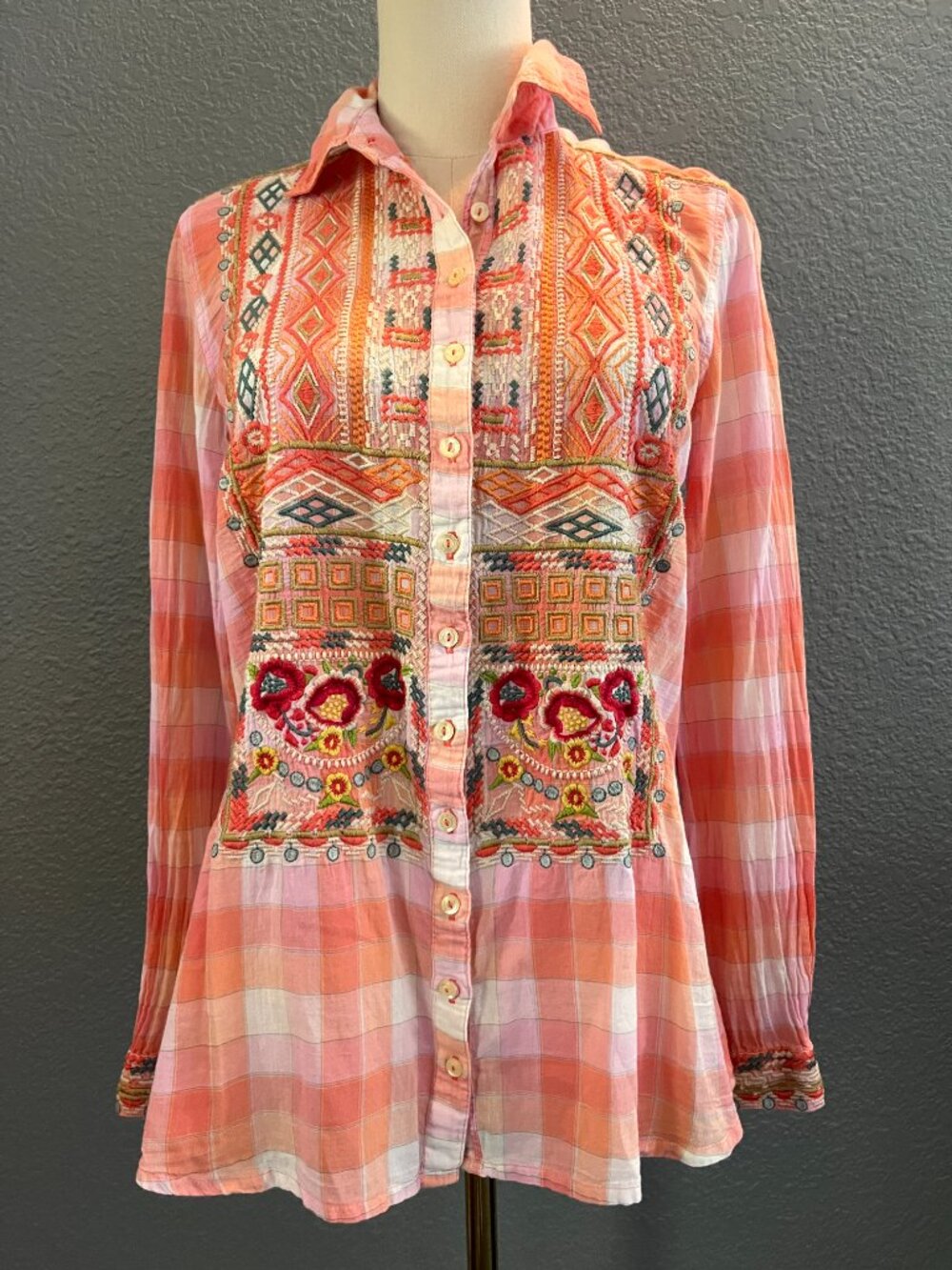 JOHNNY WAS 3J WORKSHOP EMBROIDERED PLAID BUTTON DOWN SHIRT Festival Boho EUC  XS